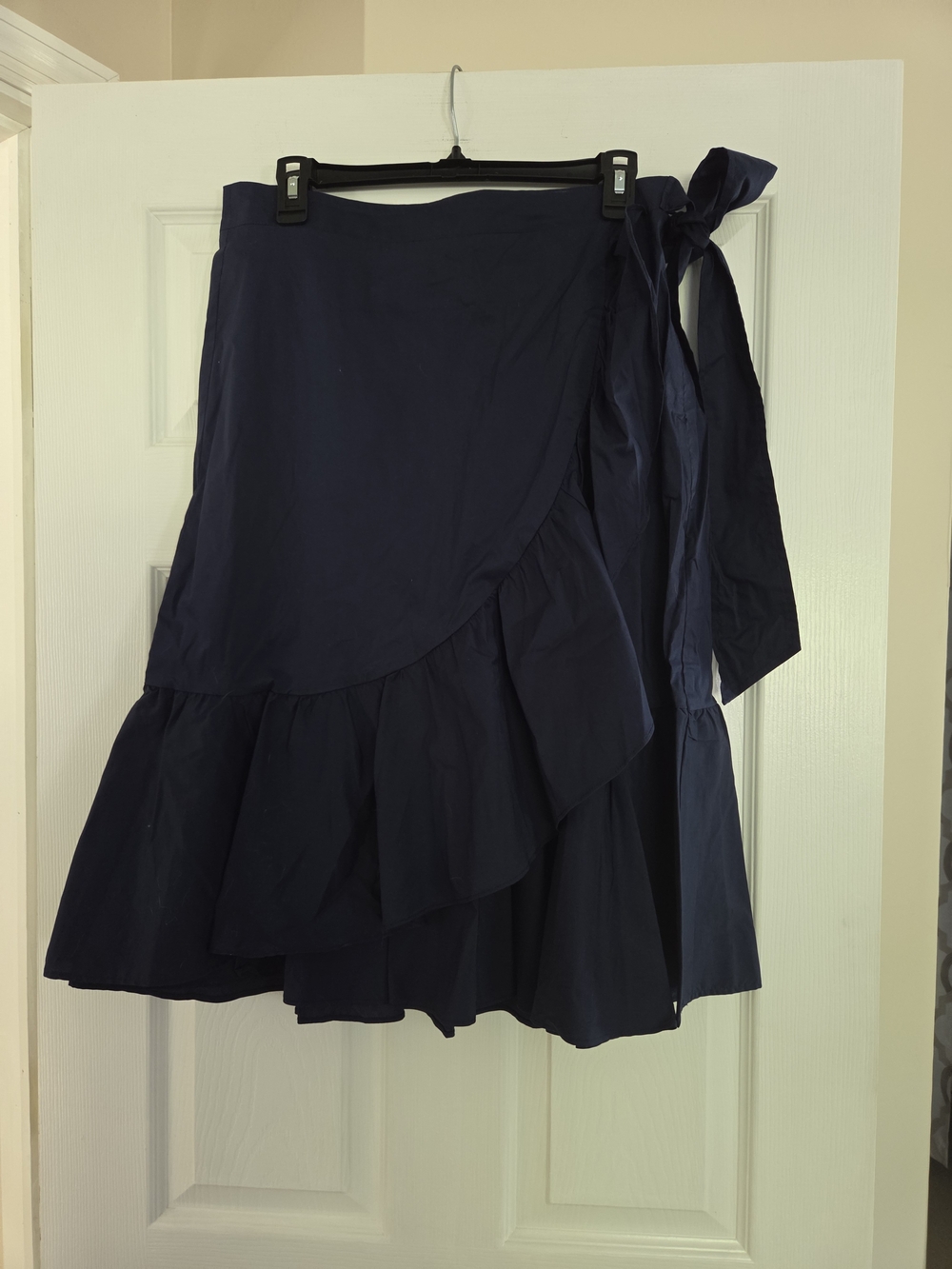 Loft 10 Classic Navy Wrap Ruffle Skirt - Women's
